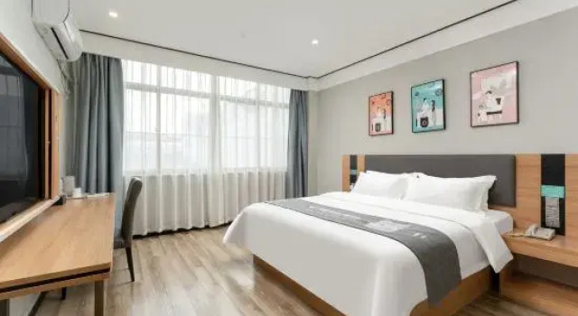 Ginza Jiayi Light House Hotel (Linyi Yingbin Road Rongsheng Shopping Center), Prenota Hotel Hotel a Shandong con parcheggio, Parcheggio