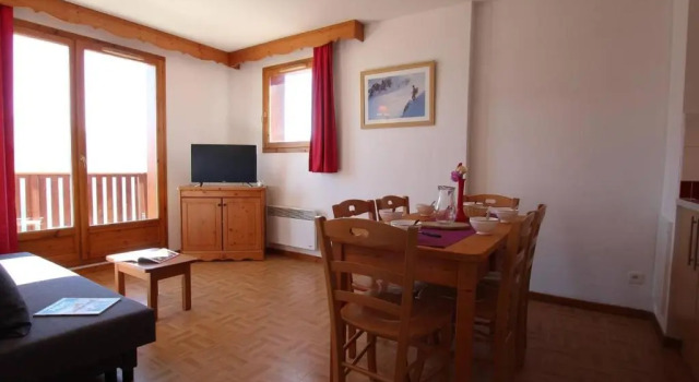 Appartement Puy-Saint-Vincent, 2 pièces, 6 personnes - FR-1-330G-96