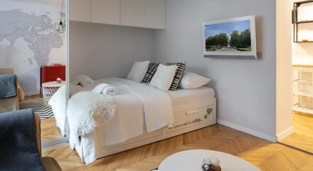 Modern Studio Near British Square