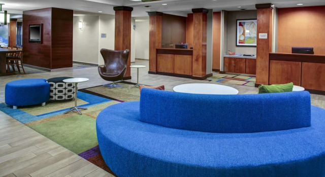 Fairfield Inn & Suites Emporia I-95, Забронировать Отель Эмпория Виргиния