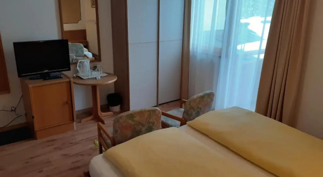 Pension Hirlatz, Book Hotel Hallstatt 