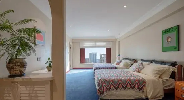 Люкс с 2 комнатами с видом на город Haigang Youxin · Seaview Resort Cloud Homestay (Dalian Renmin Road Zhongshan Square Subway Station)