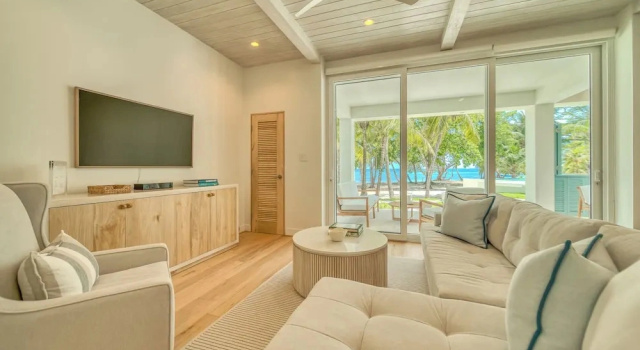 Номер Luxury Watercolors Roatan
