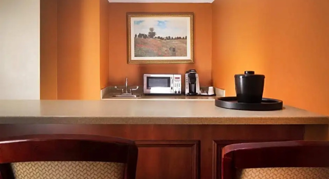 Двухместный люкс c 1 комнатой Holiday Inn Corpus Christi Arpt & Conf Ctr by IHG