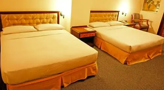 Четырёхместный номер Standard Hwa Du Hotel