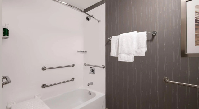 Standardowy czteroosobowy pokój Courtyard by Marriott Reno