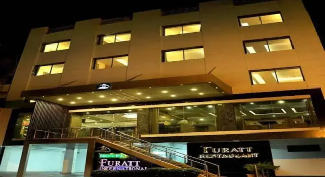 Hotel Furatt International, Rezerwuj Hotel Hotele w Gujarat ze śniadaniem, Śniadanie