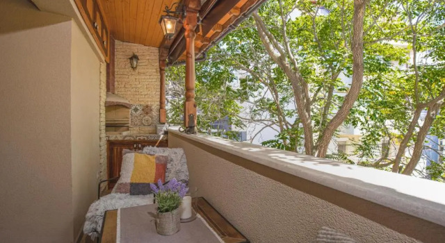 Stylish 1BD Flat with a terrace near the centre of Plovdiv, Book Hotel Plovdiv Plovdiv