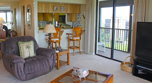 Bay Harbor Club 5A - 2 Br Condo