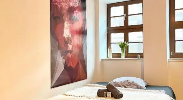 NEW STUDIO@Baroque City Center, Забронировать Отель Отели Дрездена с парковкой, рядом с Улица Вайсе Гассе в Дрездене, Парковка