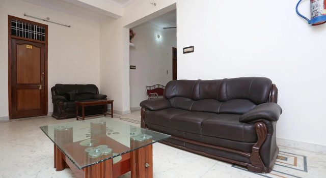 OYO 19171 Hotel Loknath Inn