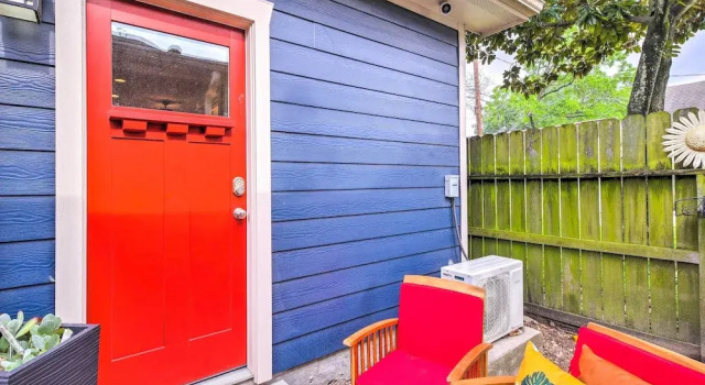 Central & Cozy Houston Studio - Pets Welcome!, Book Lejlighed Houston Houston
