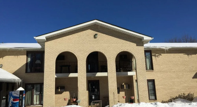 La Villa Motel, Varaa Motelli  