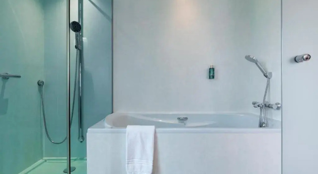 Семейный номер Standard Hôtel Oceania Brest