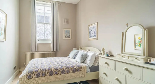 Номер Standard House close to kings cross