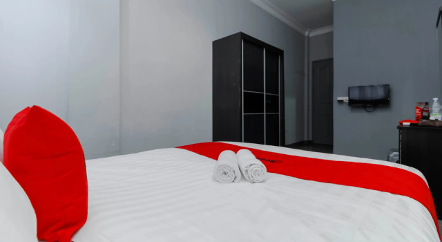 Номер Standard RedDoorz Plus near Batam City Square