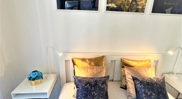Luxury 5 Star Studio in the City Center with Pool, Забронировать Отель Будапешт 