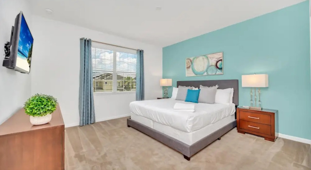 Stunning Bright Family Home Sleeps 25 Bl102