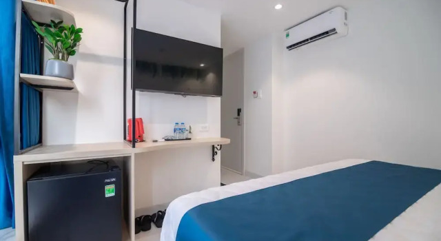 Bin Bin Hotel 15 Near Feliz En Vista, Забронировать Отель Хошимин провинция Хошимин, рядом с SnowTown Saigon