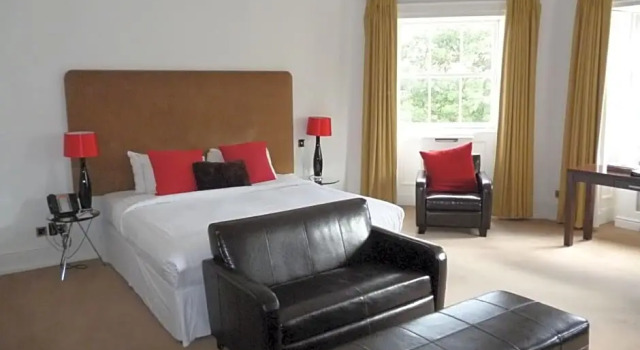 Номер Deluxe Aston Hall Hotel, BW Signature Collection