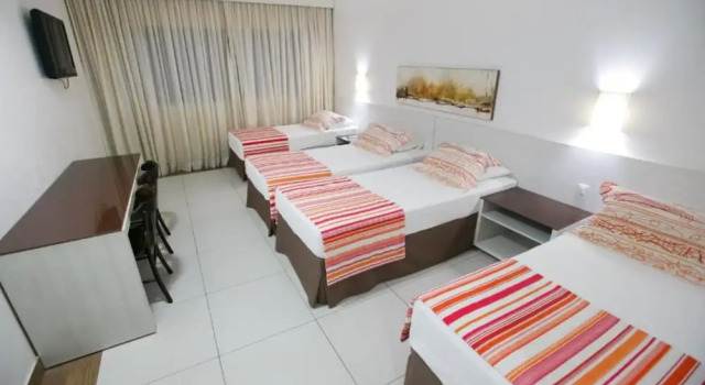 Четырёхместный номер Superior c 1 комнатой Hotel Canarius de Gravatá