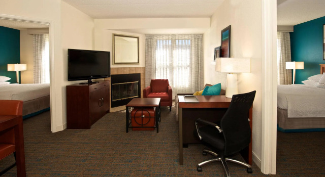 Люкс с 2 комнатами Residence Inn by Marriott Phoenix Airport