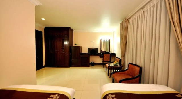 Двухместный номер Superior с балконом Jun Yue Hotel