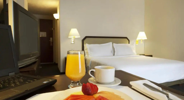 Номер Standard Fiesta Inn Toluca Tollocan