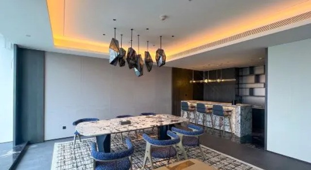 Люкс Presidential Crowne Plaza Shangluo