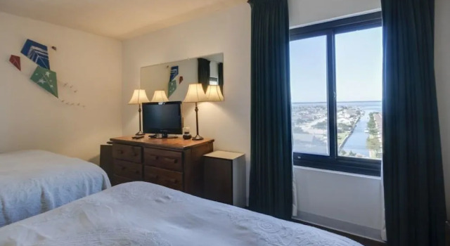 Rainbow 709 - 1 Br Condo