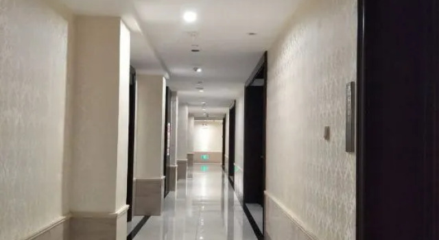 Yaocheng Guesthouse, Prenota Hotel Hotel a Chizhou con parcheggio, Parcheggio