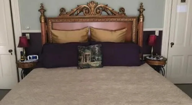 Queen Anne Bed and Breakfast, Prenota Hotel Cambridge Iowa