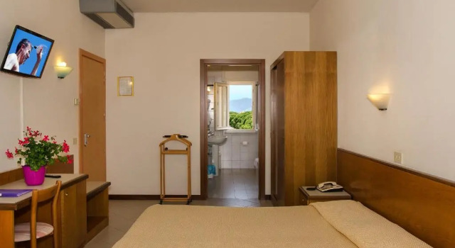 Hotel Montecarlo