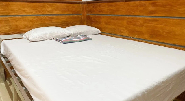 Homestay Jaya Asri Syariah RedPartner near Alun Alun Jombang, Reservar Hotel Jombang East Java