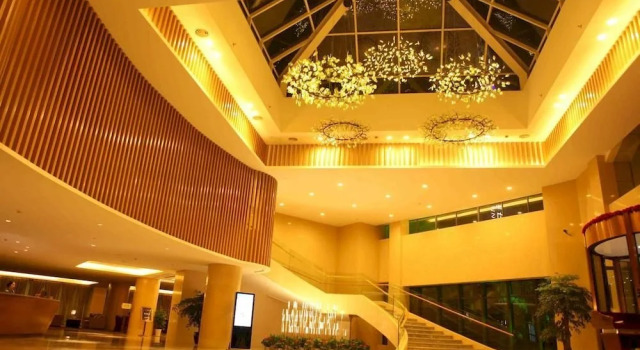 Tianmu Lake Grand Metropark Hot Spring Hotel - Liyang, Prenota Hotel Liyang 