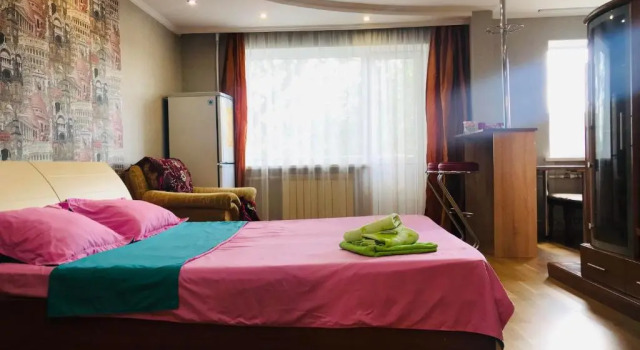 Apartments in the city center, Забронировать Апартаменты/квартира Апартаменты Karaghandy, Апартаменты/квартира