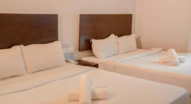 Четырёхместный номер Standard GM Hotel Metro at Sunway