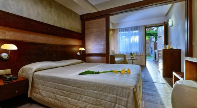Семейный номер Standard Sirens Beach & Village