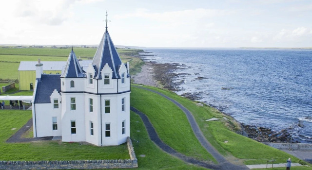 Portgordon - 1 Bed Luxury Studio Apartment, Book Apartment Buckie Moray