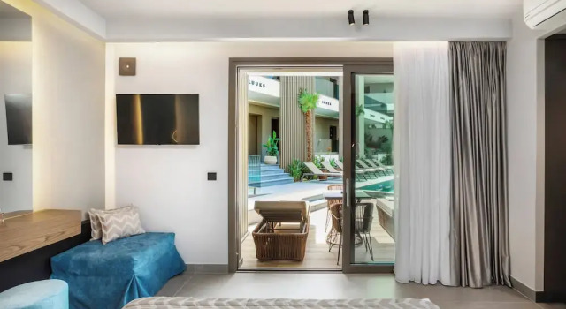 Двухместный номер Deluxe с видом на бассейн Luuks Luxury Accommodation