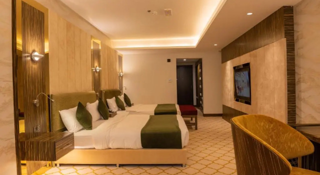 Двухместный люкс Standard Royal Crown Hotel
