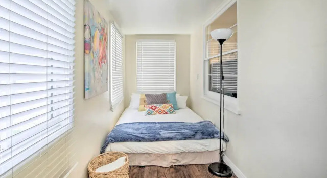 Апартаменты 1 Mi to Gaylord Resort & Bayfront: Updated Duplex