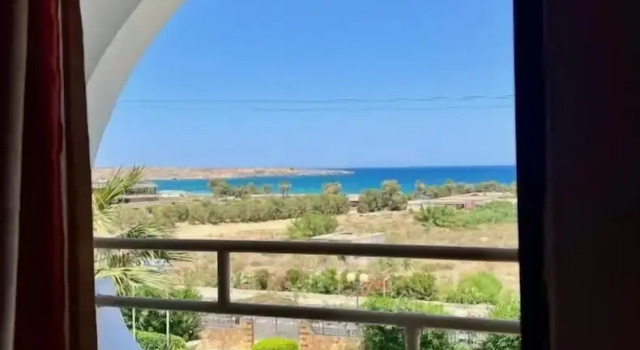 Семейный номер Standard с видом на море Karteros Hotel
