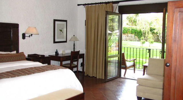 Filadelfia Coffee Resort & Tours
