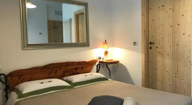 Giardino alla Torre Room&Breakfast, Забронировать Отель Отели в центре Дро, в центре