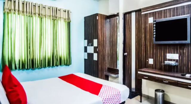 OYO 15650 Tourist Inn, Забронировать Отель Отели штата Раджастхана 3 звезды, 3*