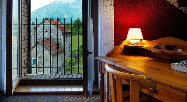 Коттедж Cottage in Italy with Alpine Fireplace