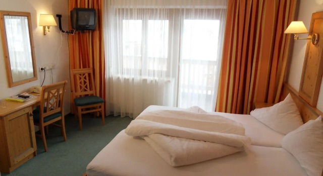 Hotel Nassereinerhof, Rezervovat Hotel Hotely v Tyrolsko se snídaní, Snídaně