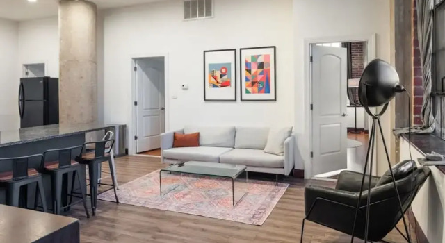 Апартаменты Sosuite 3BR Apt w Balcony, W/d, Gym, On-site Bar