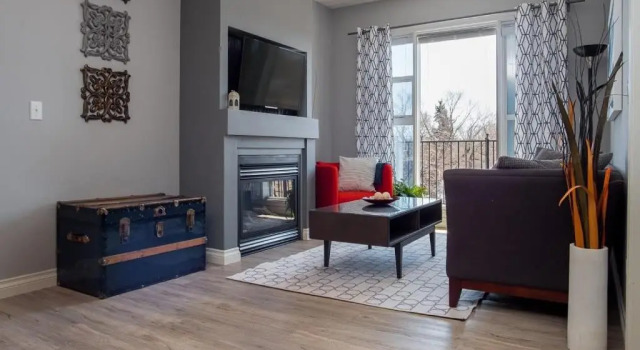 Апартаменты Comfy Home Office Condo w Parking Balcony Coffee